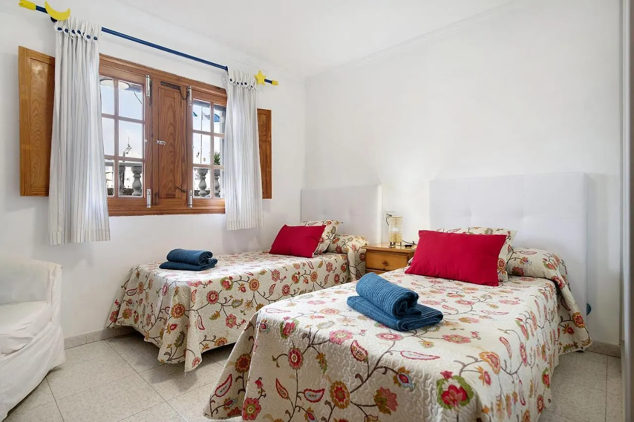 Vila Casa Carmen Puerto del Carmen  0*, Puerto del Carmen (Lanzarote)